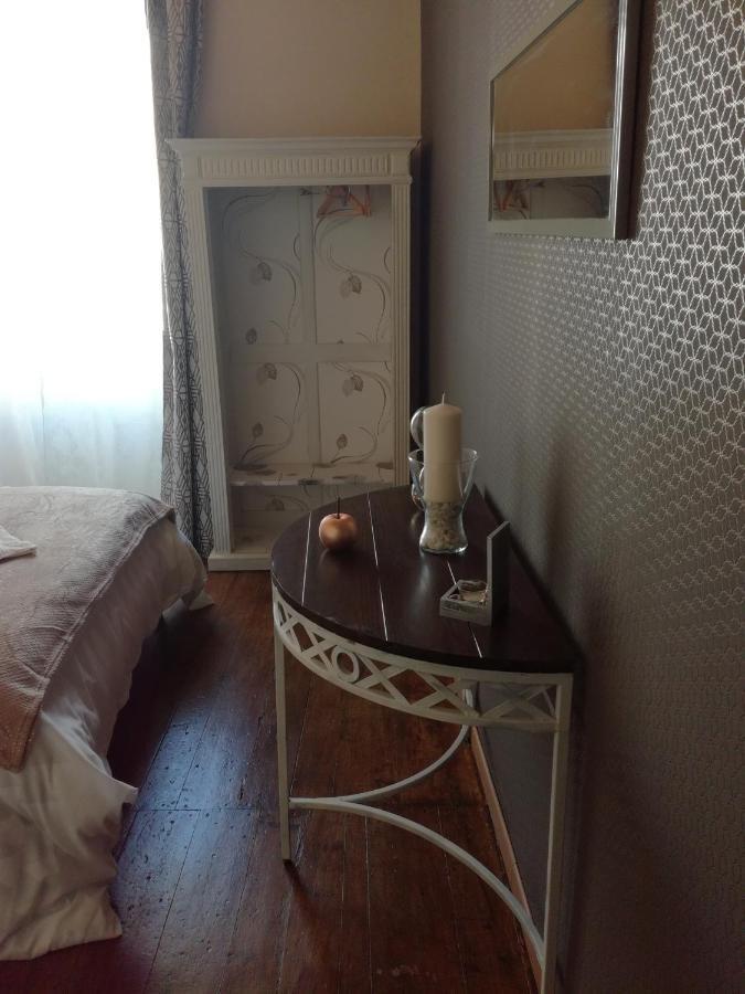Chez Lorette Mauzé-sur-le-Mignon Εξωτερικό φωτογραφία